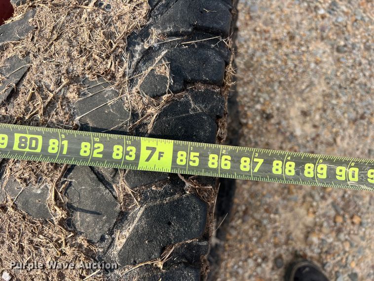 image for item DK7842 H&S  feed trough trailer