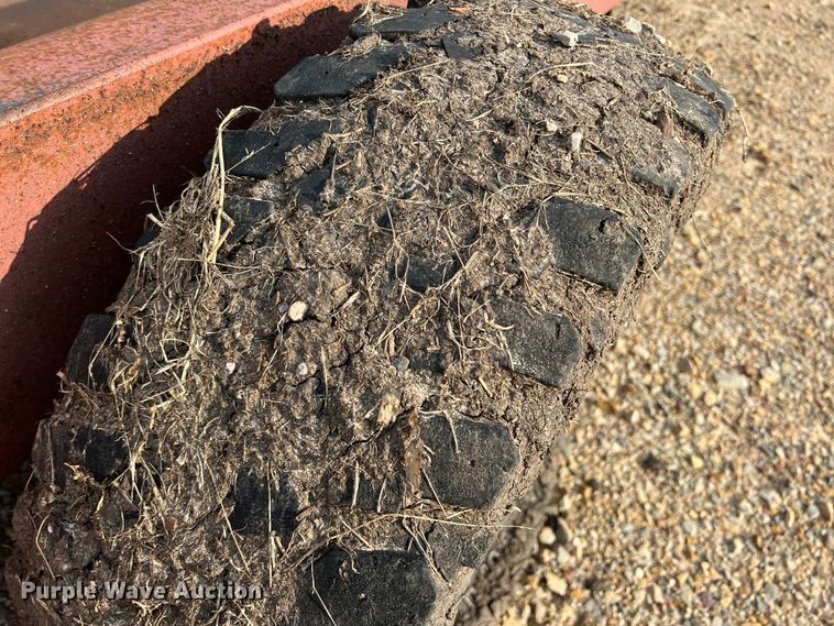 image for item DK7842 H&S  feed trough trailer