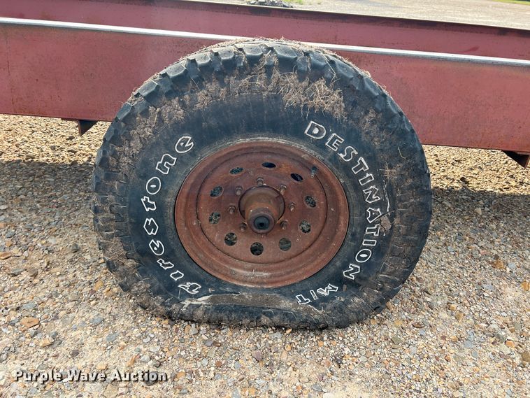 image for item DK7842 H&S  feed trough trailer