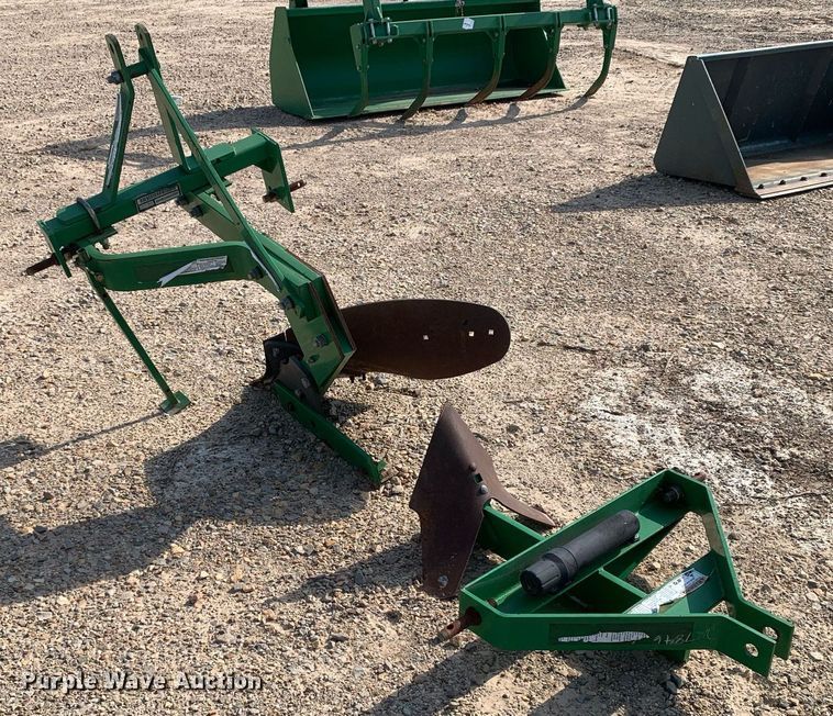 image for item DK7846 (2) pieces of tillage equipment