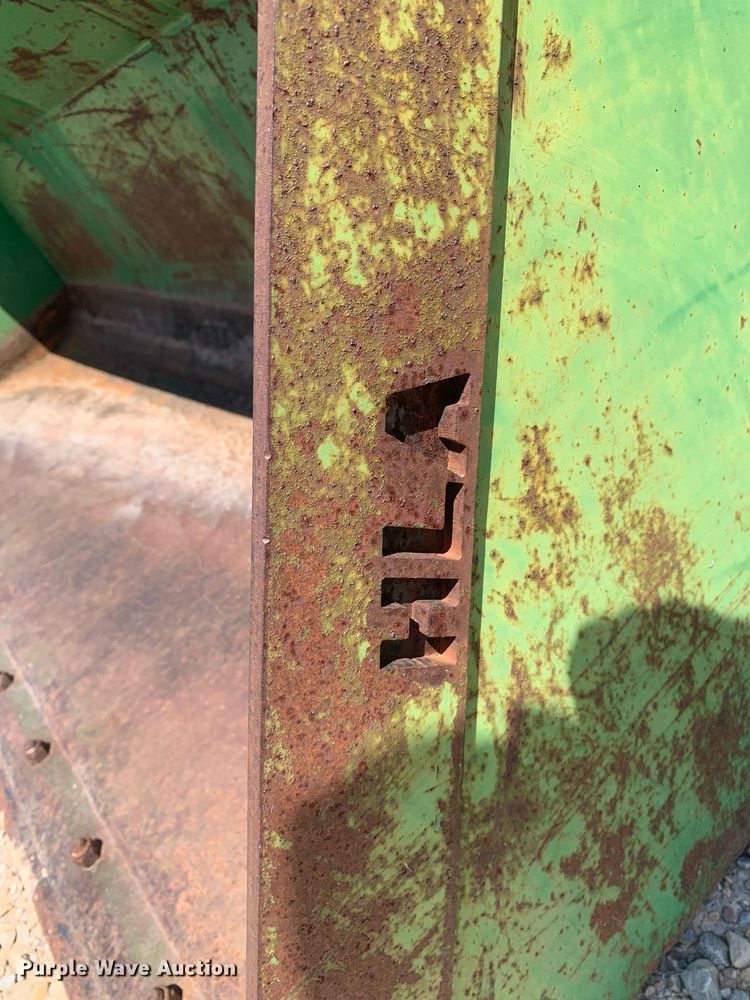 image for item DK7847 HLA MBHV108JD640DB  9'1"W bucket