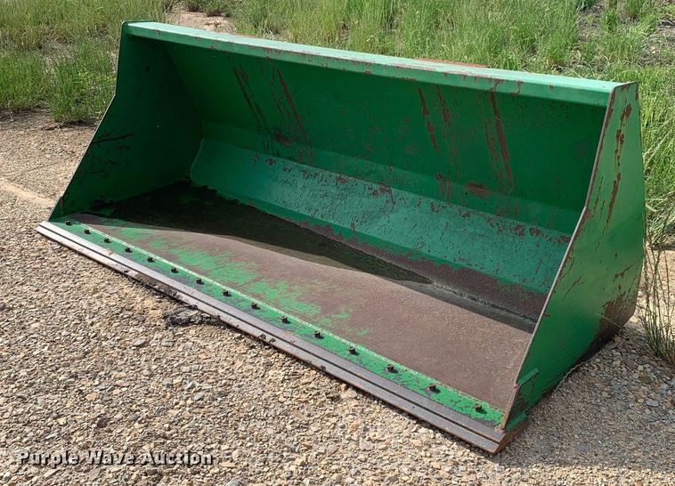 image for item DK7849 91"W bucket