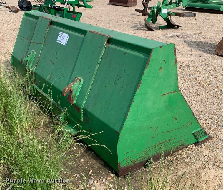 image for item DK7849 91"W bucket