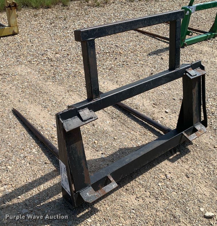 image for item DK7850 44"L bale spear