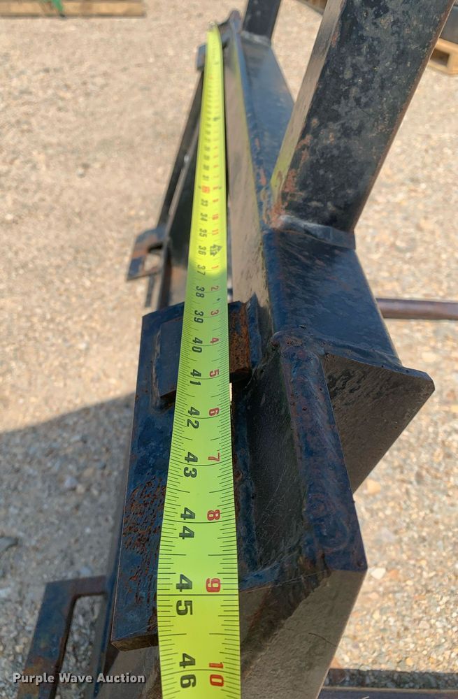 image for item DK7850 44"L bale spear