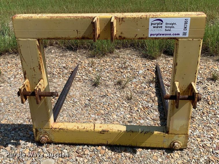 image for item DK7851 44"L bale spear