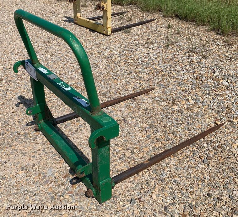 image for item DK7852 Priefert  44"L bale spear