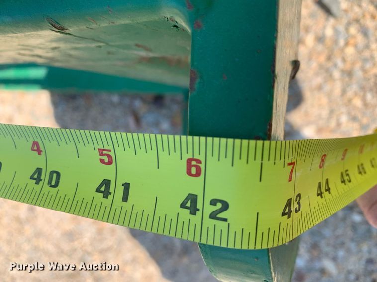 image for item DK7852 Priefert  44"L bale spear