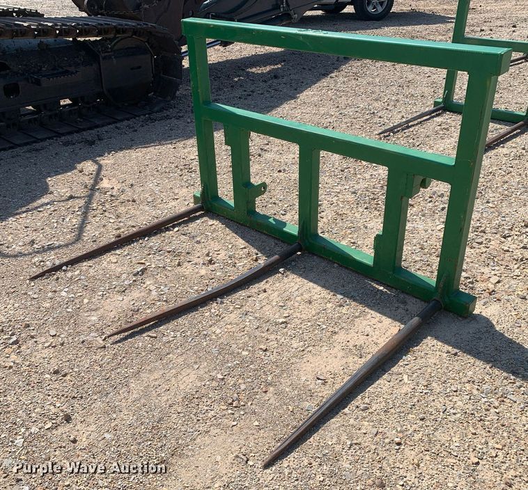 image for item DK7853 44"L bale spear