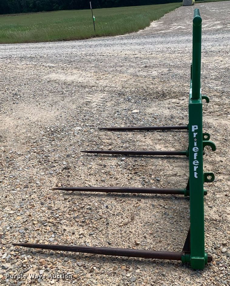 image for item DK7856 Priefert  44"L bale spear