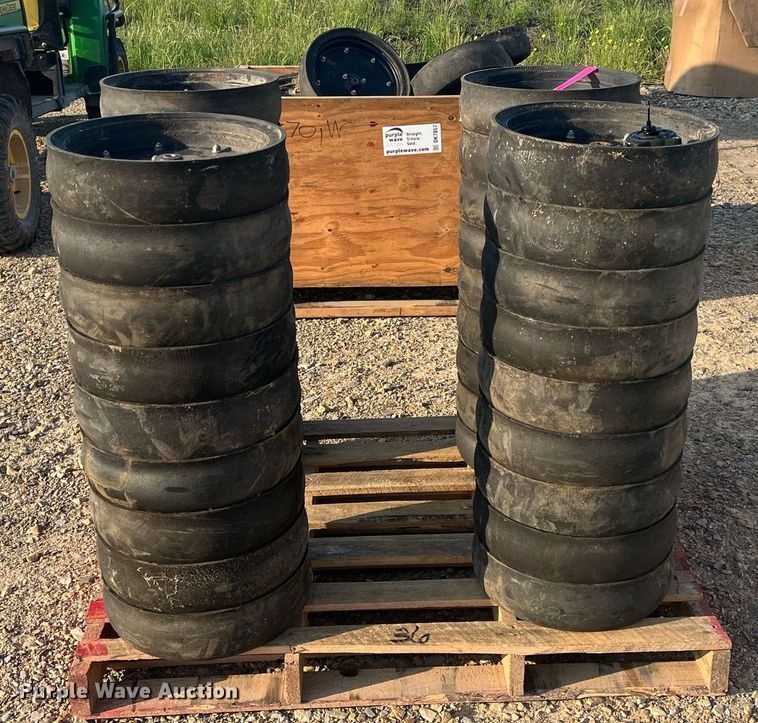 image for item DK7857 (72) gauge wheels