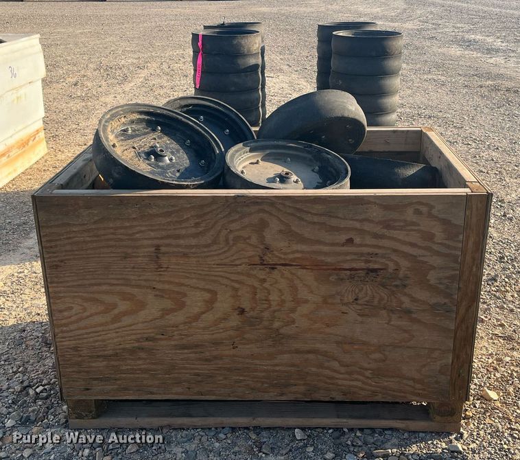 image for item DK7857 (72) gauge wheels