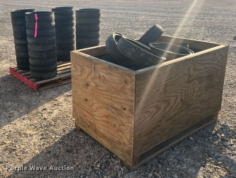 image for item DK7857 (72) gauge wheels