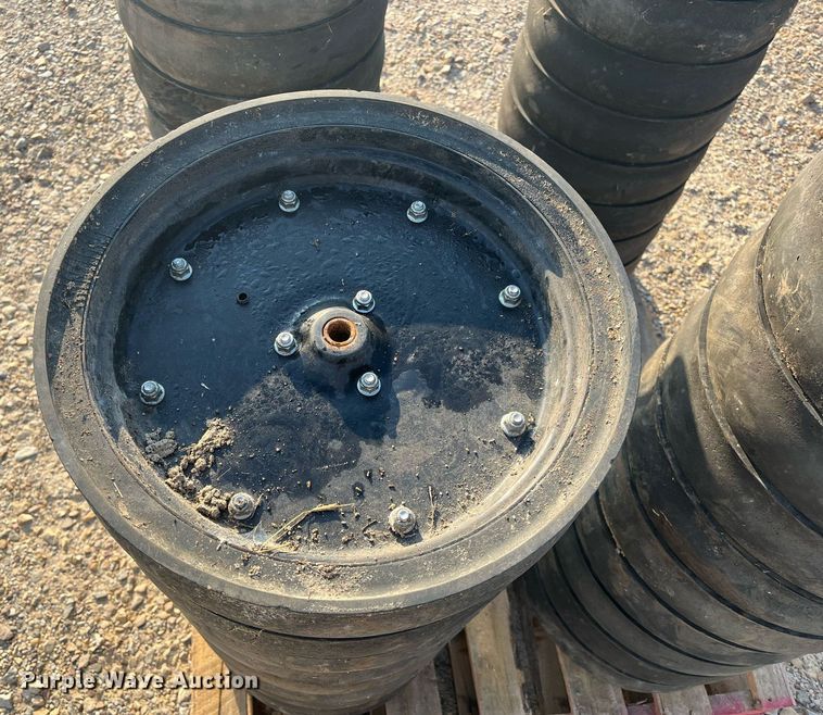 image for item DK7857 (72) gauge wheels