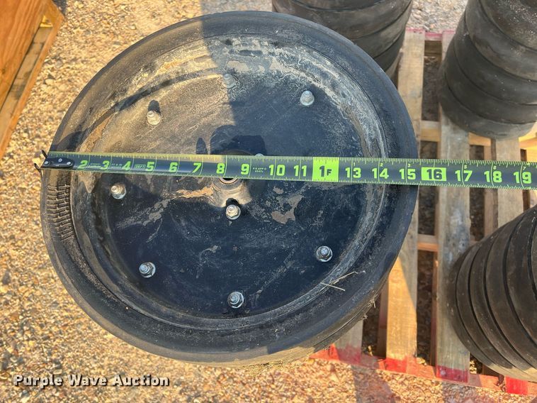 image for item DK7857 (72) gauge wheels