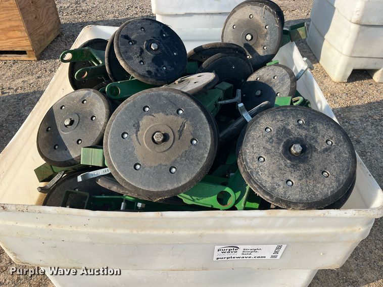 image for item DK7858 Planter parts