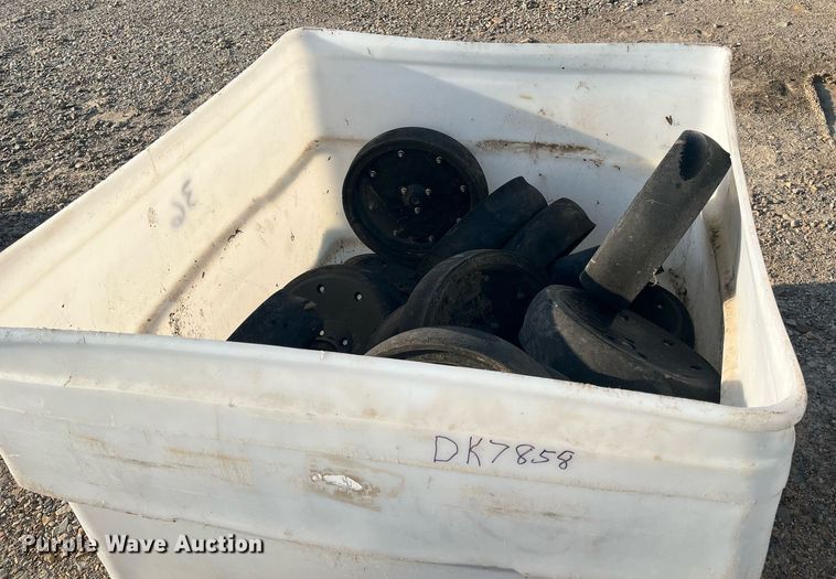 image for item DK7858 Planter parts