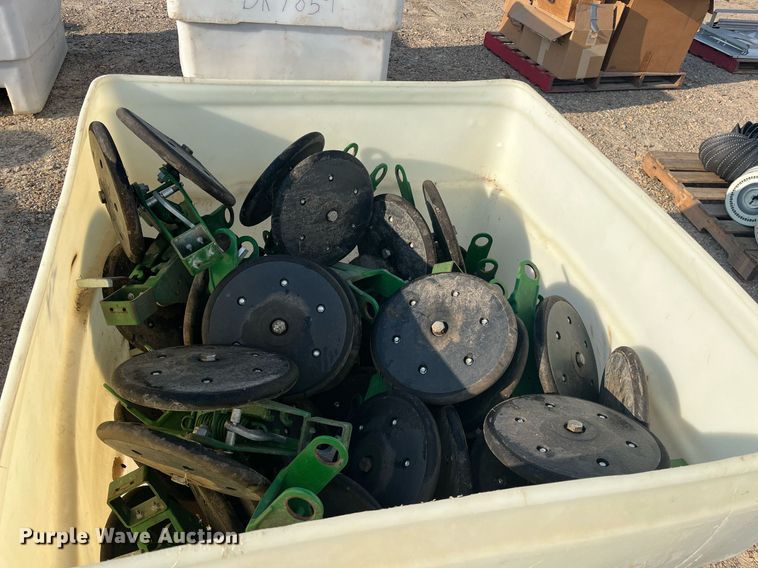 image for item DK7859 Planter parts