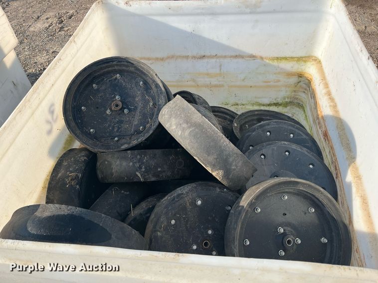 image for item DK7859 Planter parts