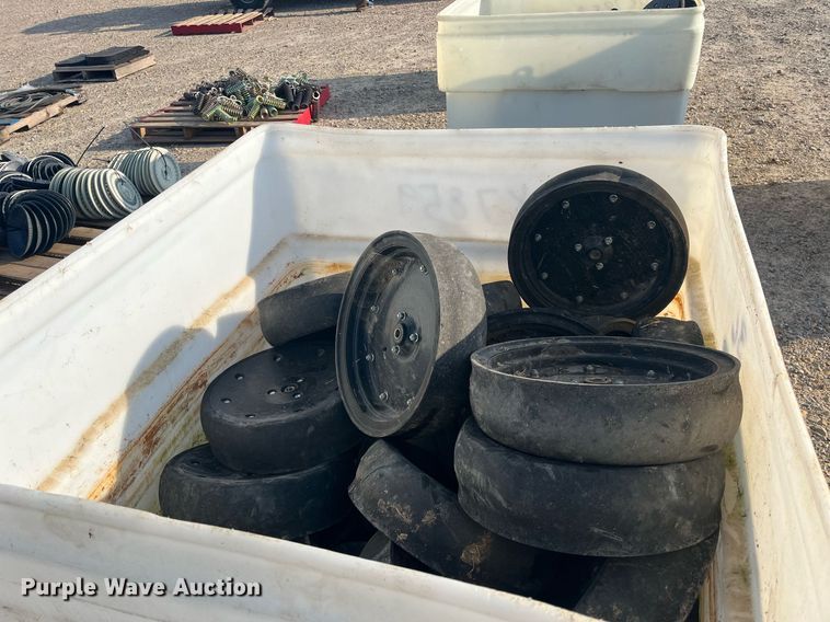 image for item DK7859 Planter parts