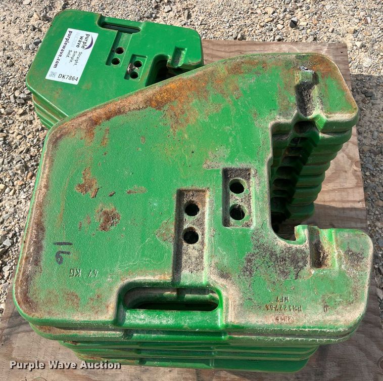 image for item DK7864 (35) John Deere suitcase weights
