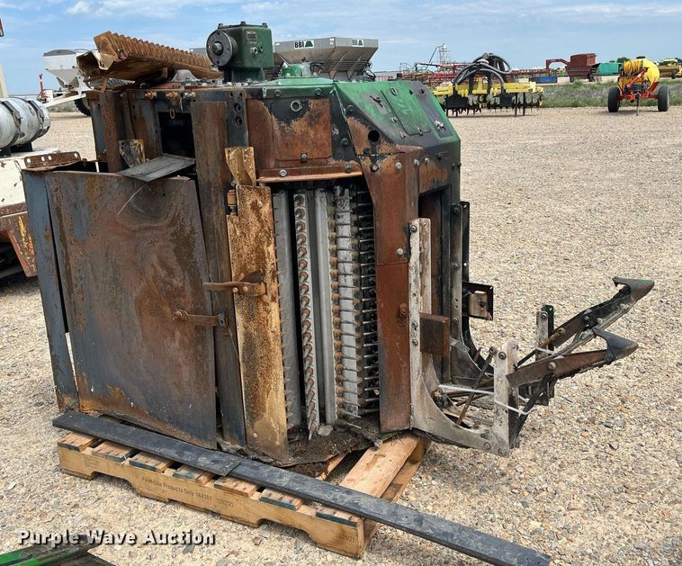 image for item DK7872 (3) John Deere 7760 cotton picker cabinets