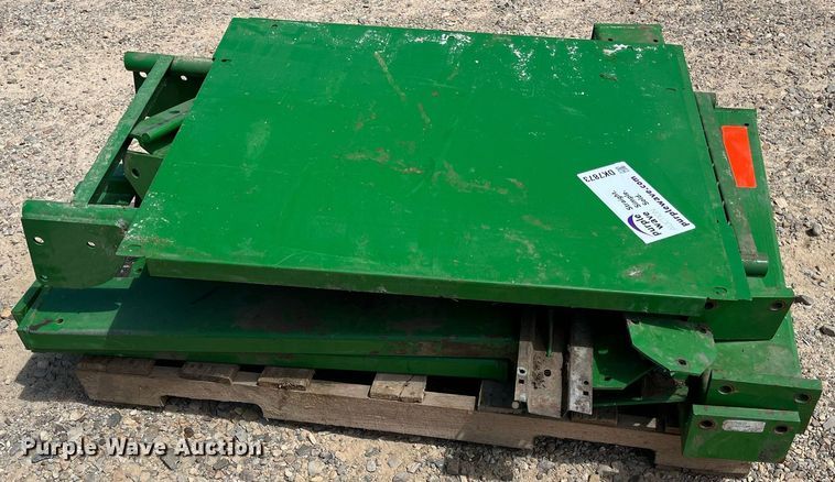 image for item DK7873 John Deere 7760  cotton picker parts