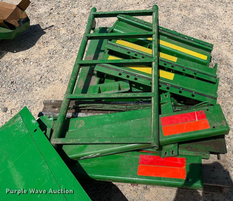 image for item DK7873 John Deere 7760  cotton picker parts