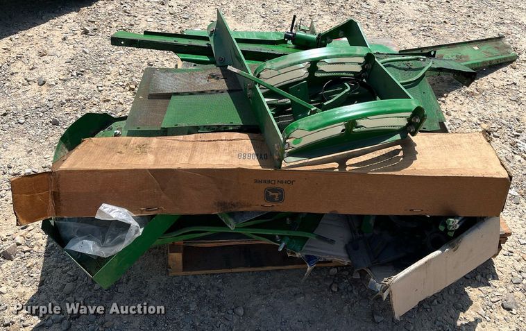 image for item DK7873 John Deere 7760  cotton picker parts