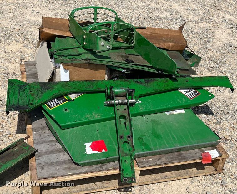 image for item DK7873 John Deere 7760  cotton picker parts