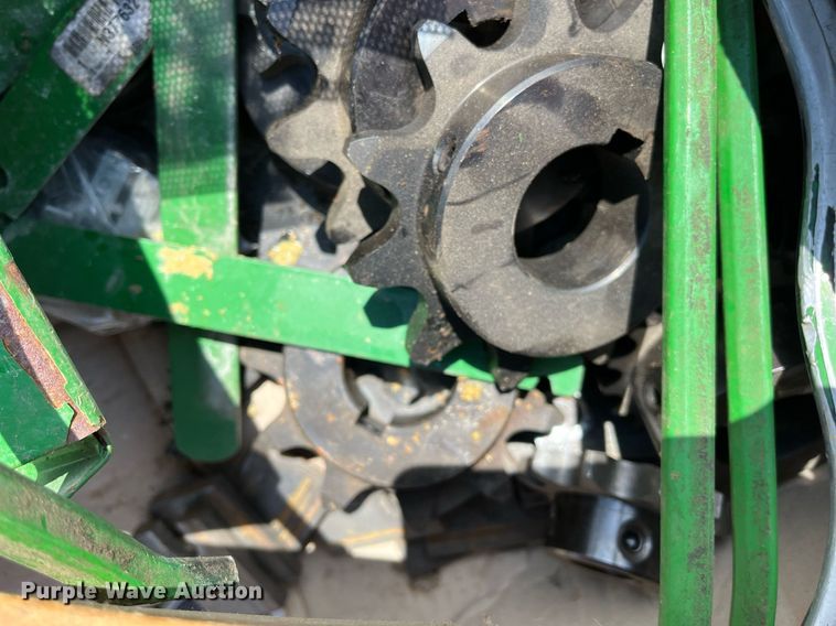 image for item DK7873 John Deere 7760  cotton picker parts