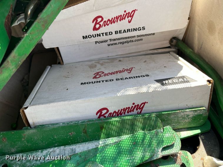 image for item DK7873 John Deere 7760  cotton picker parts