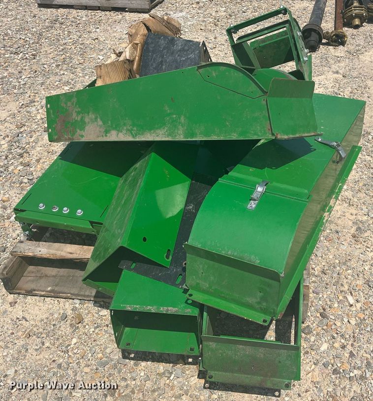 image for item DK7873 John Deere 7760  cotton picker parts