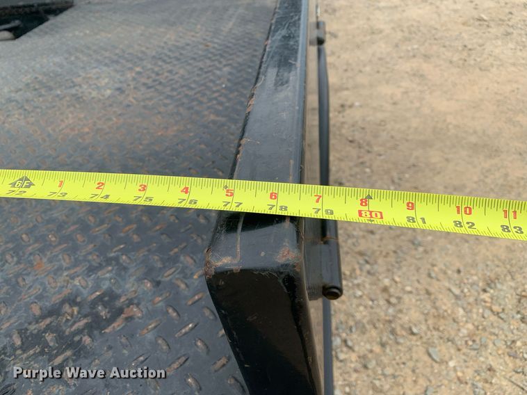 image for item DK7877 2011 Ford F350 Super Duty  SuperCab flatbed pickup truck