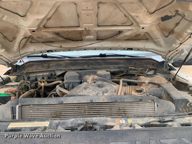 image for item DK7877 2011 Ford F350 Super Duty  SuperCab flatbed pickup truck