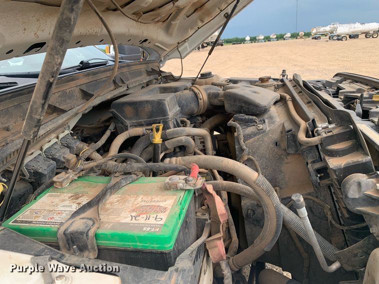 image for item DK7877 2011 Ford F350 Super Duty  SuperCab flatbed pickup truck