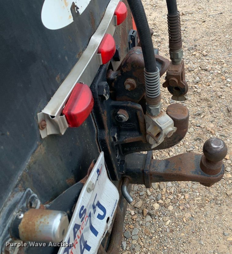 image for item DK7878 2006 Ford F750 Super Duty  flatbed truck