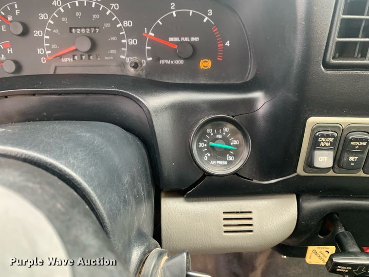 image for item DK7878 2006 Ford F750 Super Duty  flatbed truck