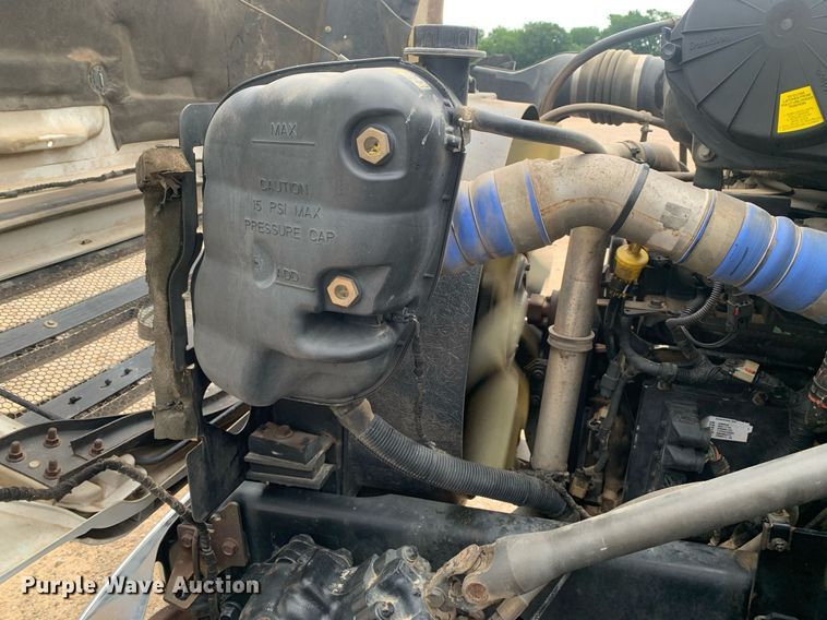 image for item DK7878 2006 Ford F750 Super Duty  flatbed truck