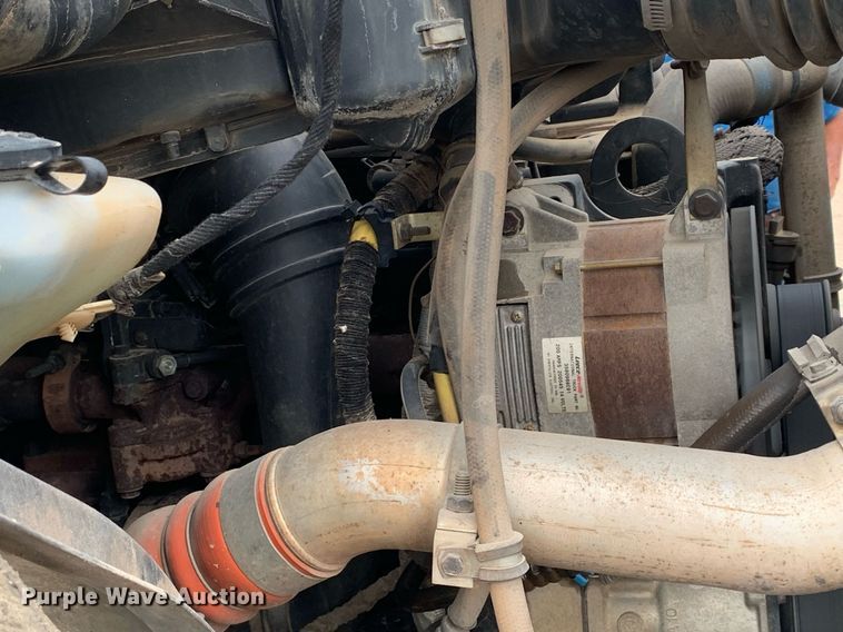 image for item DK7878 2006 Ford F750 Super Duty  flatbed truck