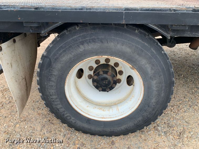 image for item DK7878 2006 Ford F750 Super Duty  flatbed truck