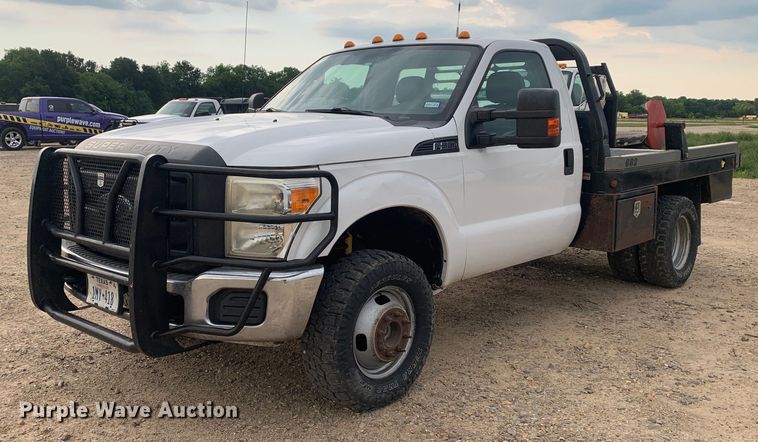 image for item DK7879 2014 Ford F350 Super Duty  bale bed pickup truck