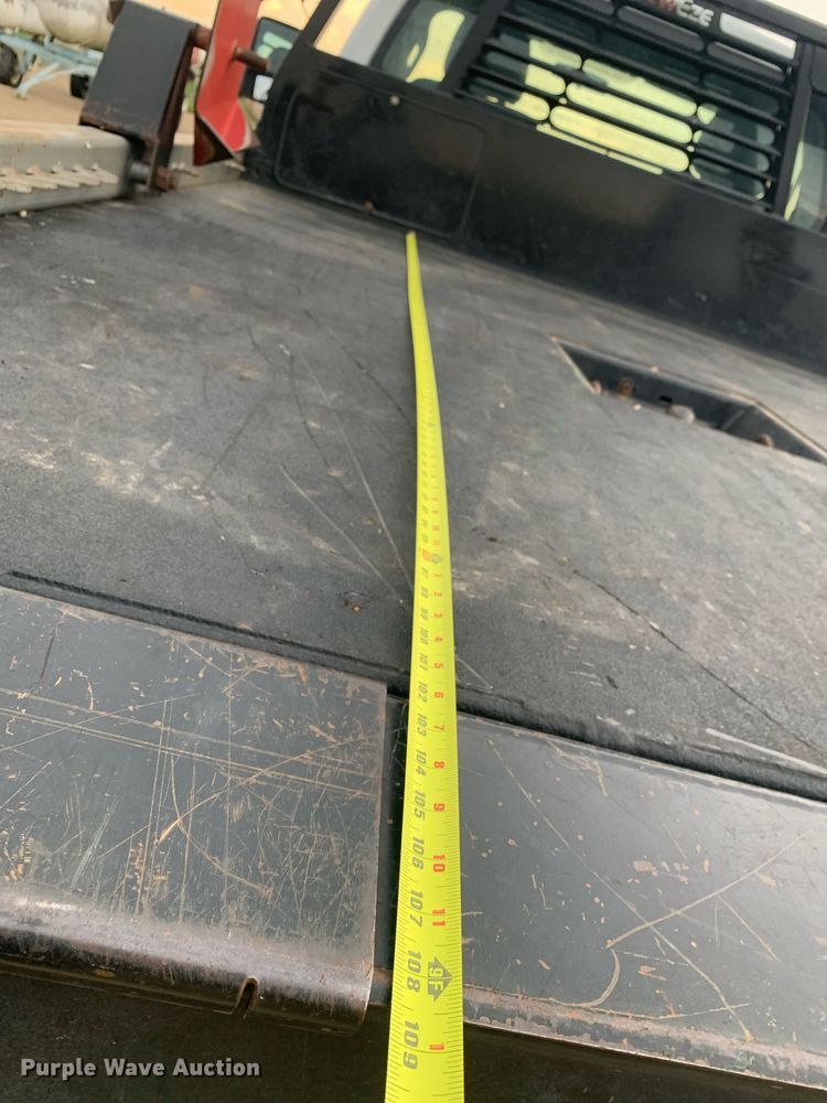 image for item DK7879 2014 Ford F350 Super Duty  bale bed pickup truck