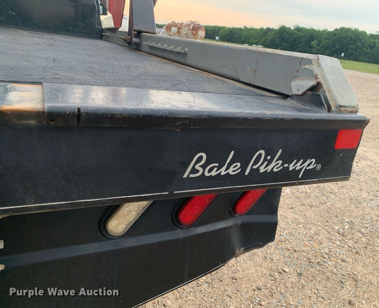 image for item DK7879 2014 Ford F350 Super Duty  bale bed pickup truck