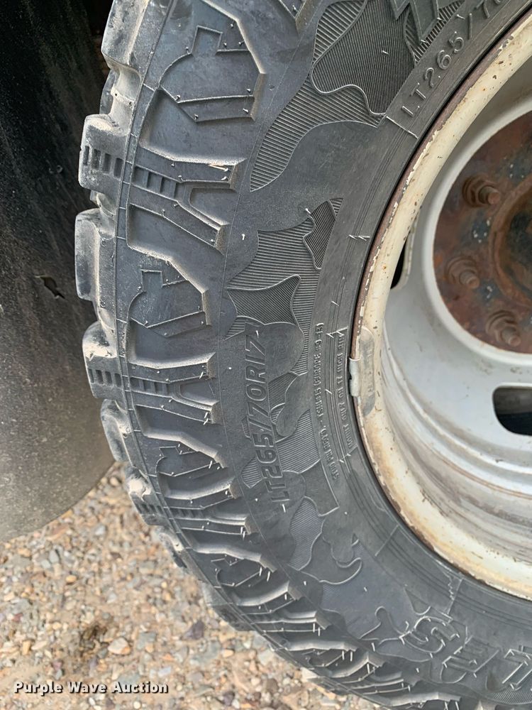 image for item DK7879 2014 Ford F350 Super Duty  bale bed pickup truck