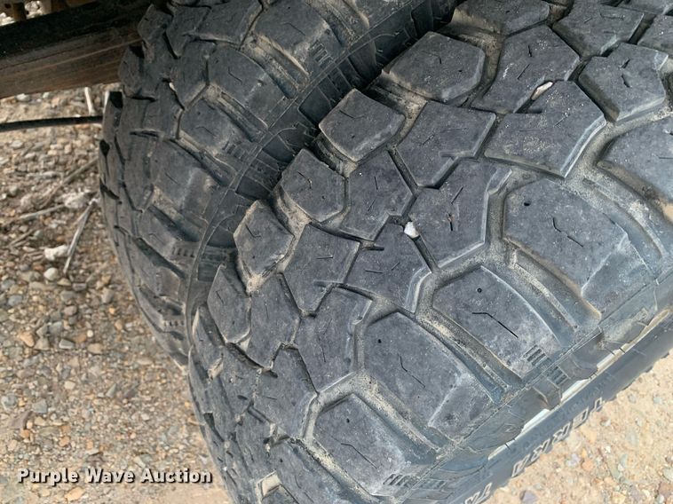 image for item DK7879 2014 Ford F350 Super Duty  bale bed pickup truck