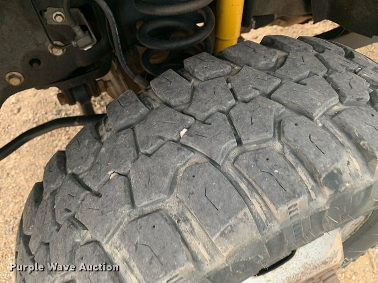 image for item DK7879 2014 Ford F350 Super Duty  bale bed pickup truck