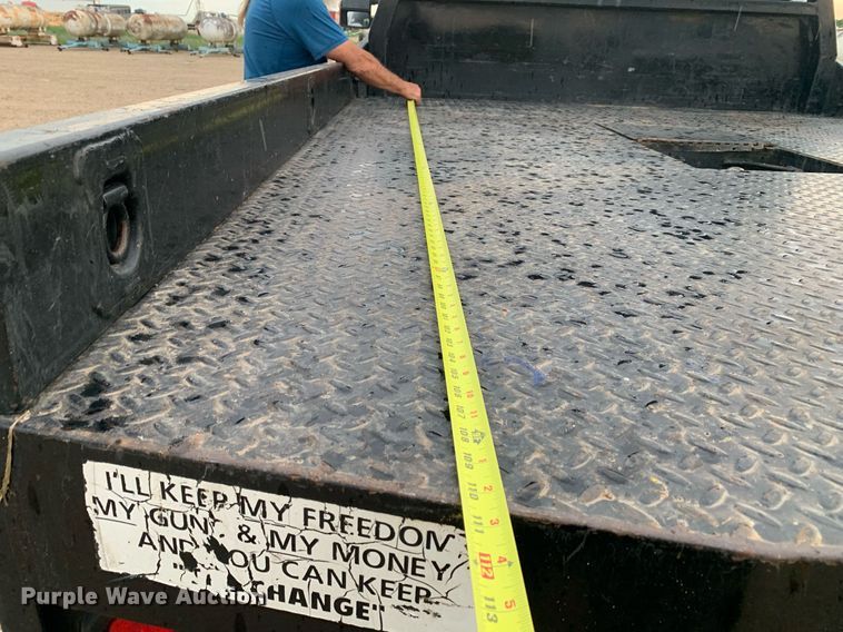 image for item DK7880 2014 Ford F350 Super Duty  Crew Cab flatbed pickup truck