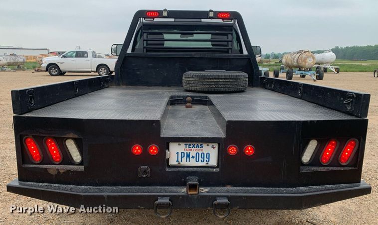 image for item DK7881 2015 Dodge Ram 3500HD  flatbed pickup truck