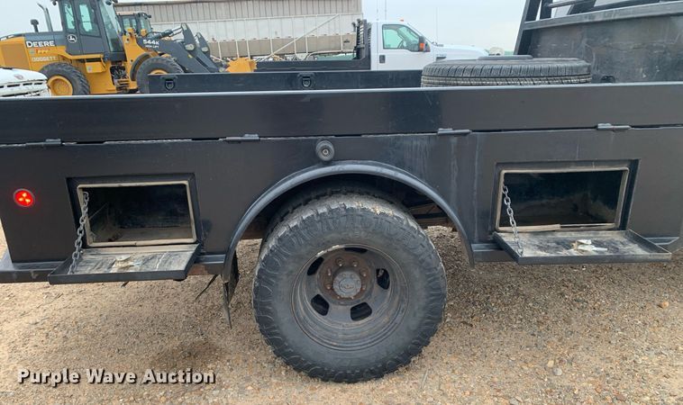 image for item DK7881 2015 Dodge Ram 3500HD  flatbed pickup truck